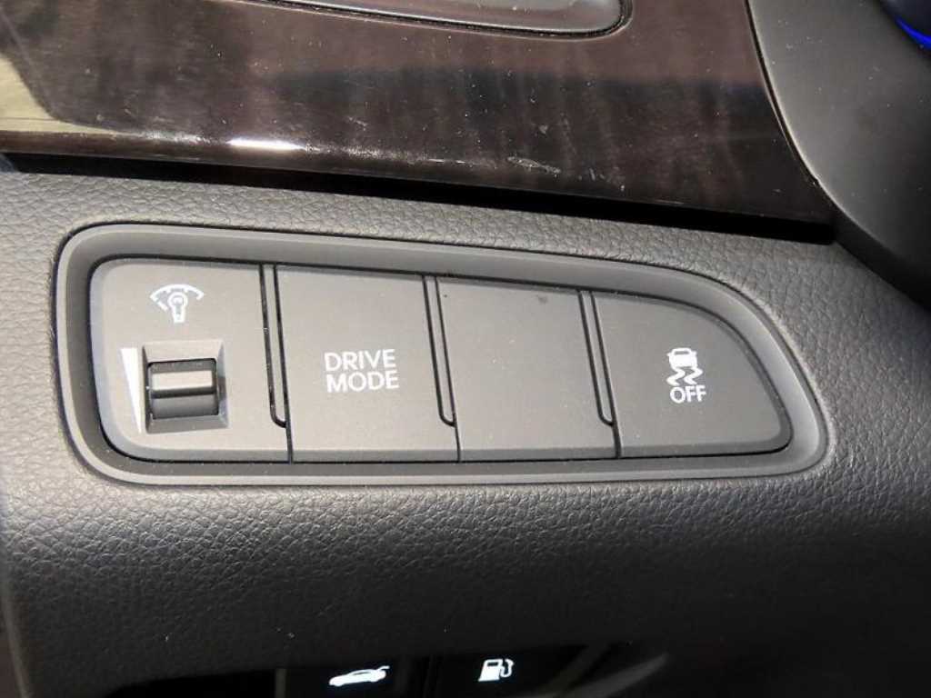 HYUNDAI Grandeur 2016 Negro - Importación desde Corea - HF Imports Iquique - Foto 16