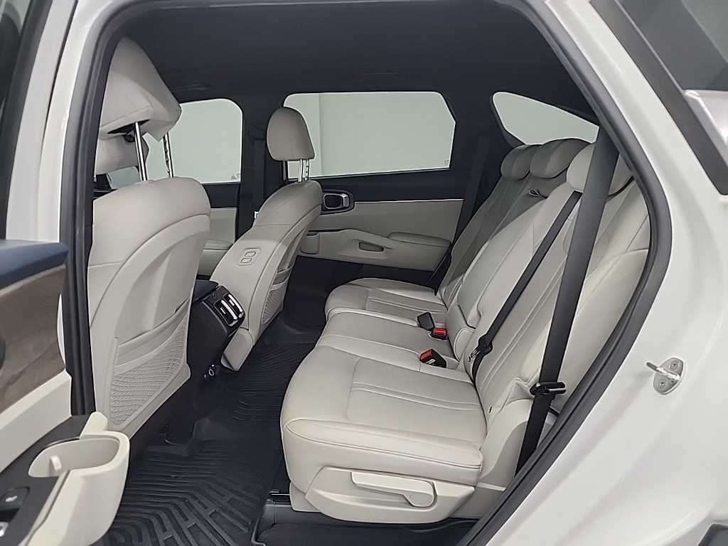 KIA Sorento - Vista 11