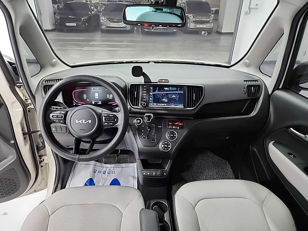 KIA Ray - Vista 10
