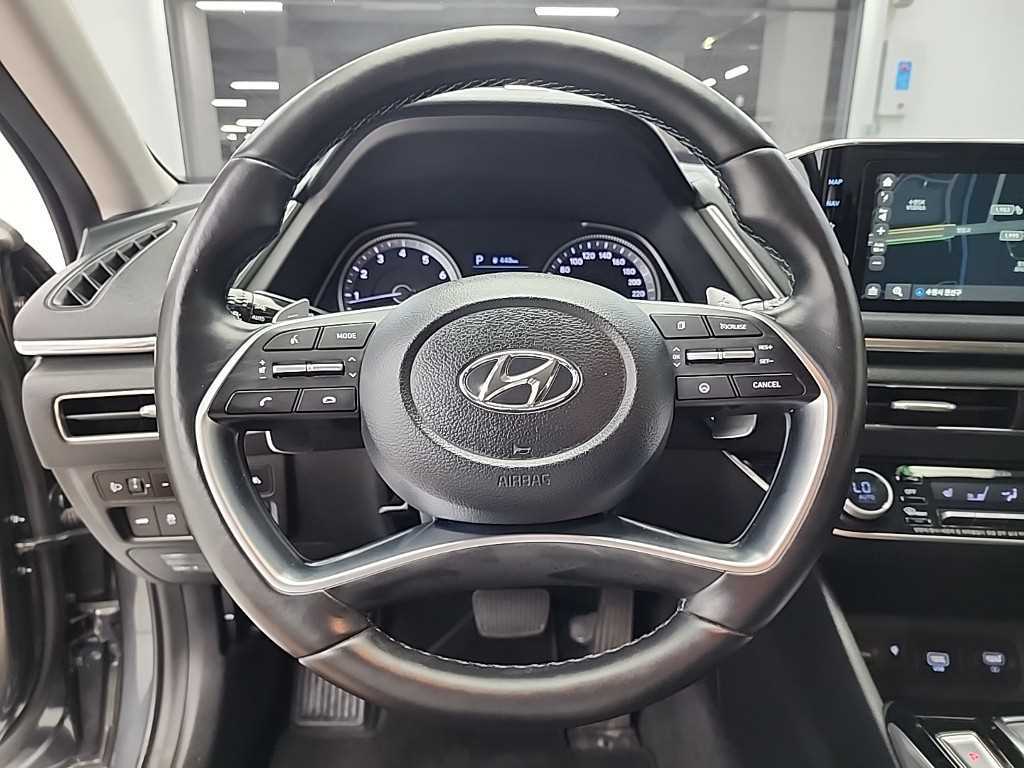 HYUNDAI Sonata - Vista 11