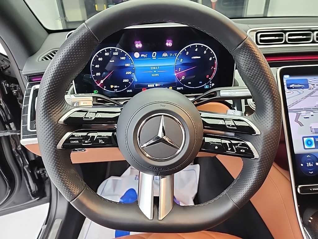 Mercedes Benz S Class - Vista 11