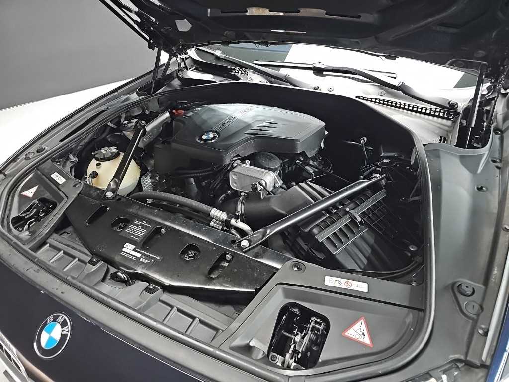 BMW 5 Series - Vista 7