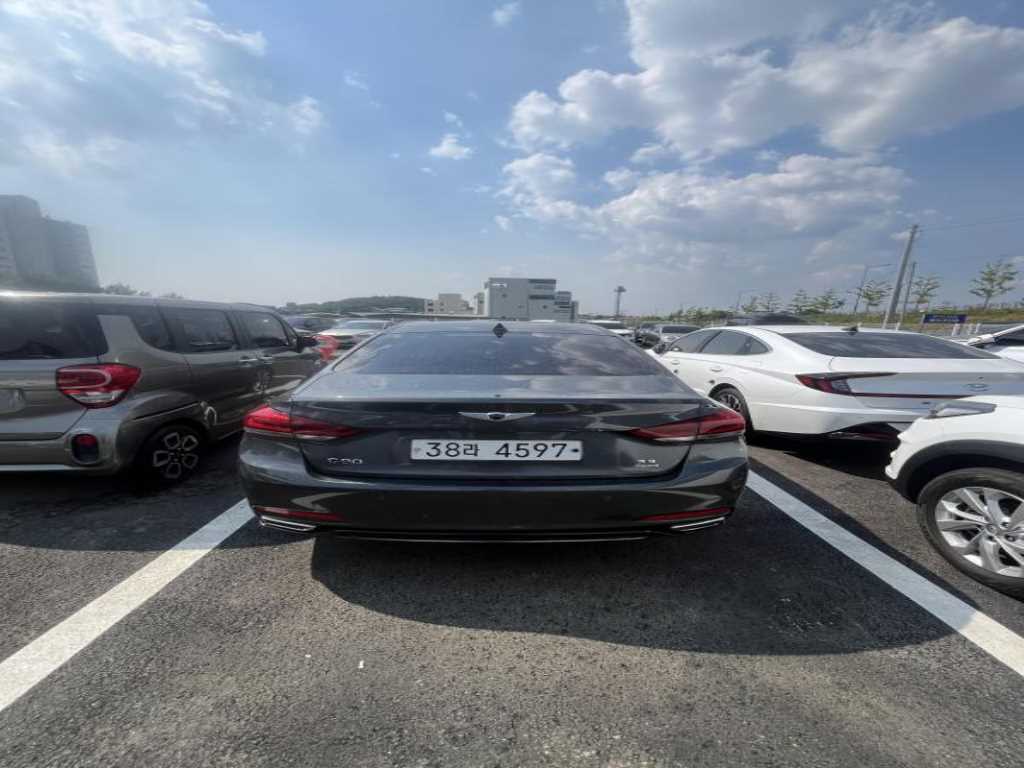 Genesis G80 - Vista 2