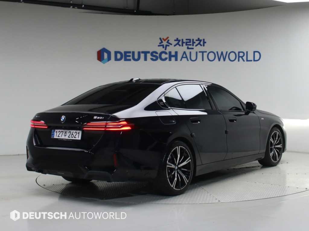 BMW 5 Series - Vista 3