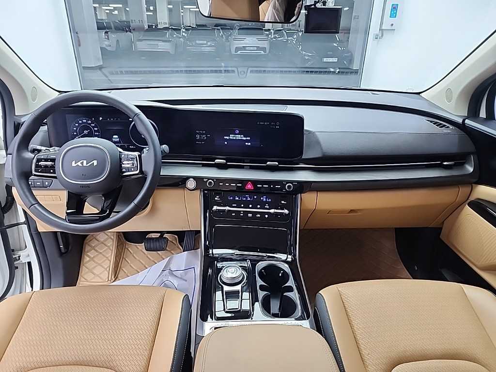 KIA Carnival - Vista 9