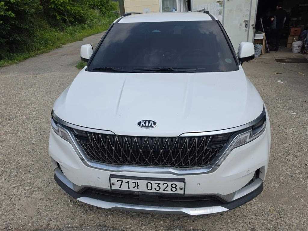 KIA Carnival 2021 Blanco - Importación desde Corea - HF Imports Iquique - Foto 1