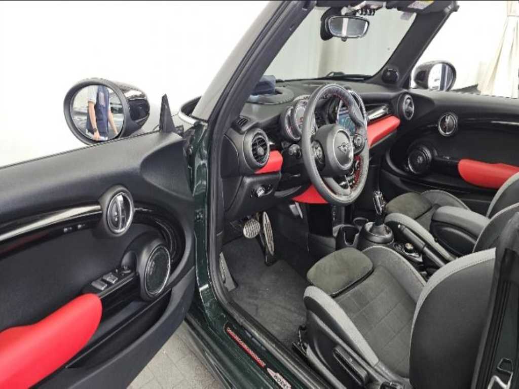 Mini Cooper Convertible - Vista 12