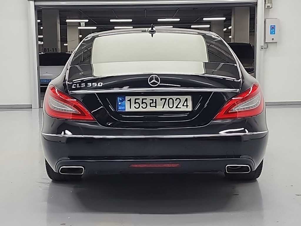 Mercedes Benz CLS Class - Vista 3