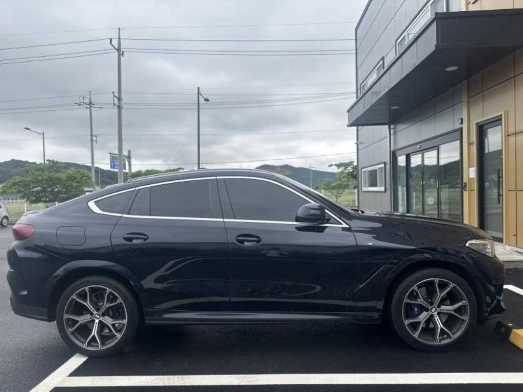 BMW X6 - Vista 3
