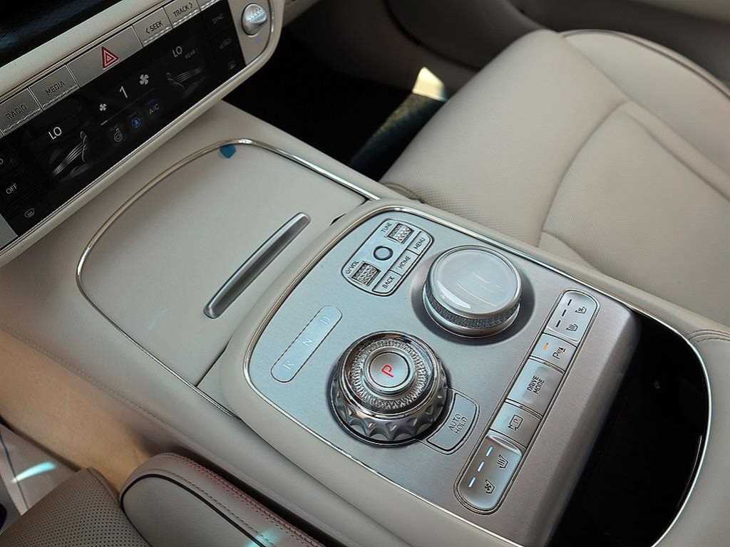 Genesis G90 2022 Negro - Importación desde Corea - HF Imports Iquique - Foto 14