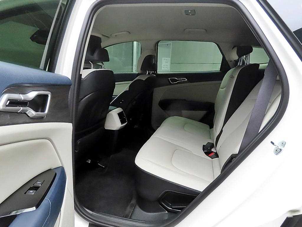 KIA Sportage - Vista 8