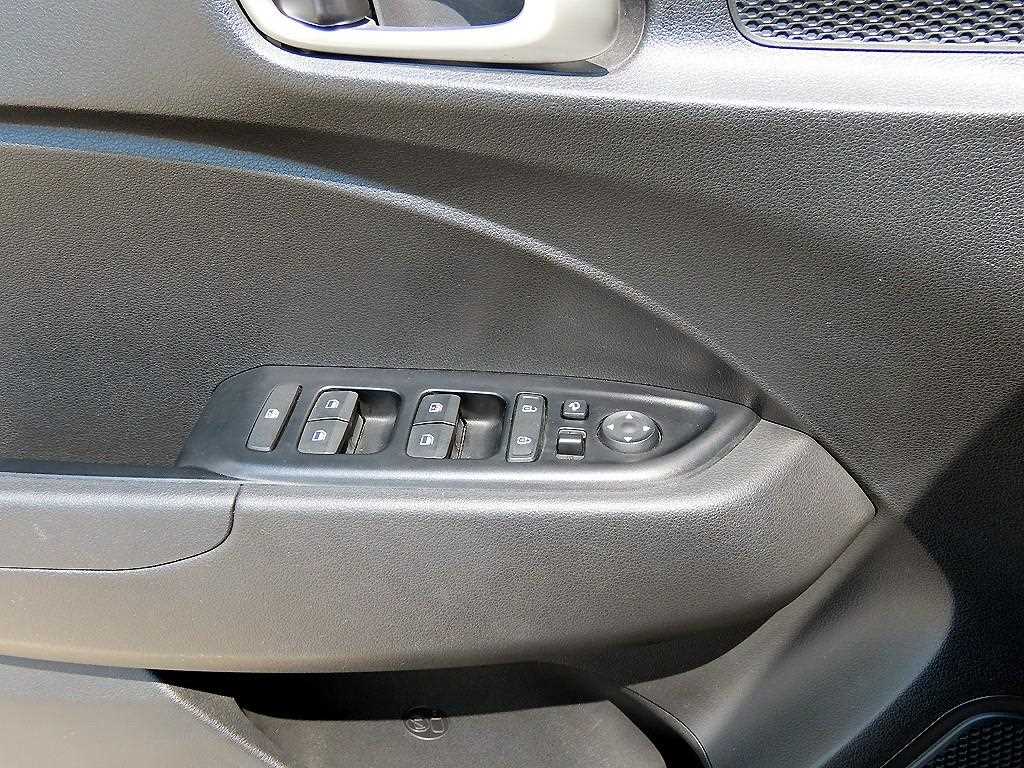 HYUNDAI Venue 2019 - Importación desde Corea - HF Imports Iquique - Foto 13
