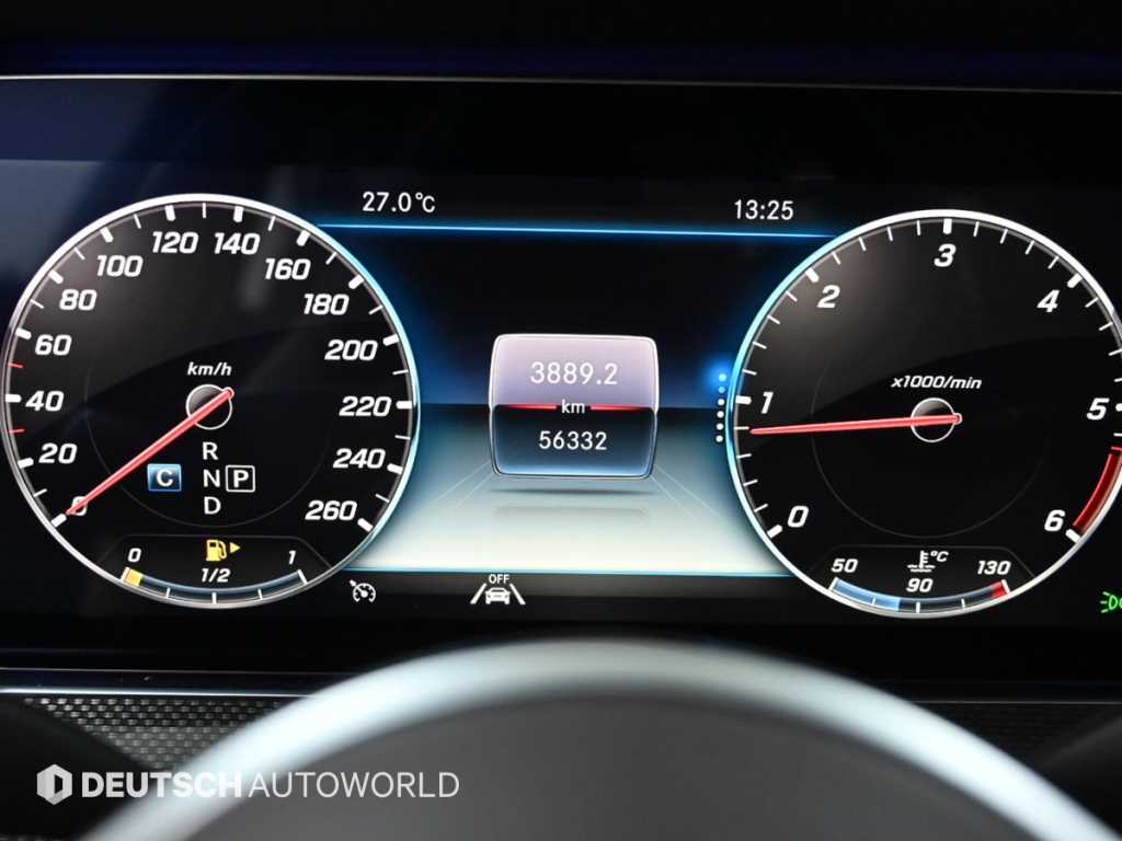 Mercedes Benz CLS Class - Vista 10