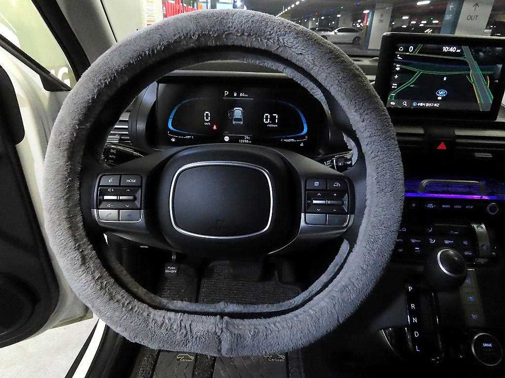HYUNDAI Casper - Vista 10