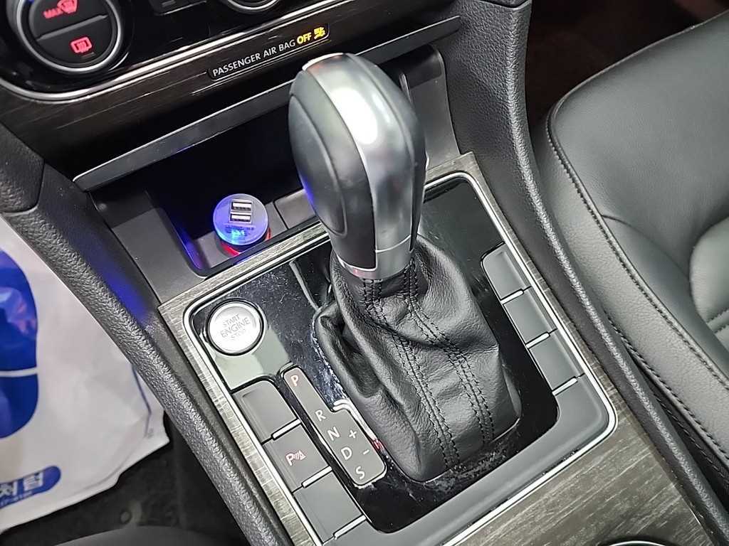 Volkswagen Passat - Vista 10