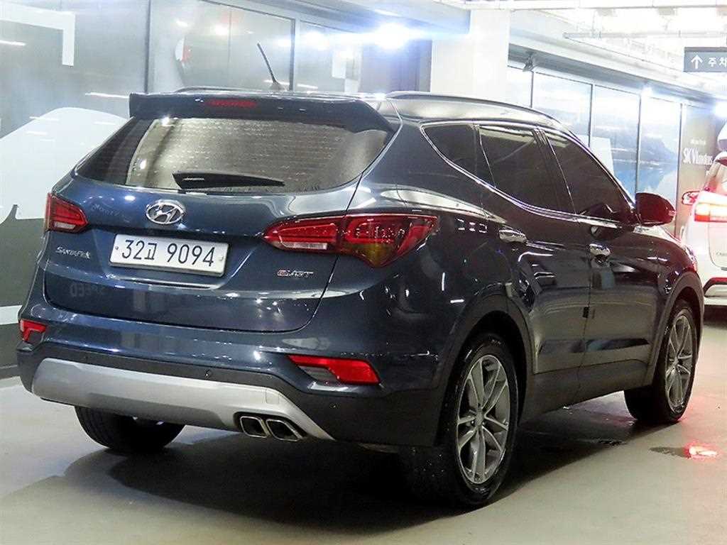 HYUNDAI Santa Fe - Vista 6