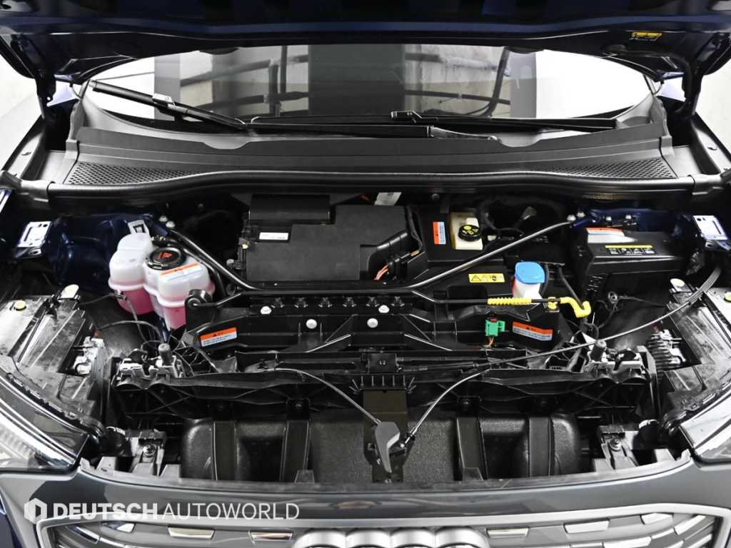 Audi Q4 - Vista 8