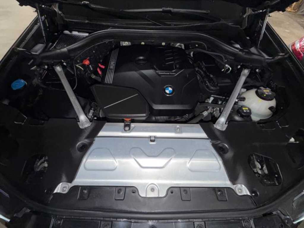 BMW X4 2021 Negro - Importación desde Corea - HF Imports Iquique - Foto 19