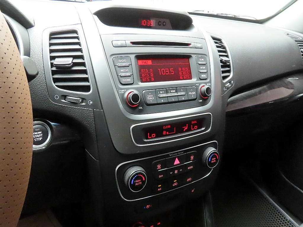 KIA Sorento - Vista 11