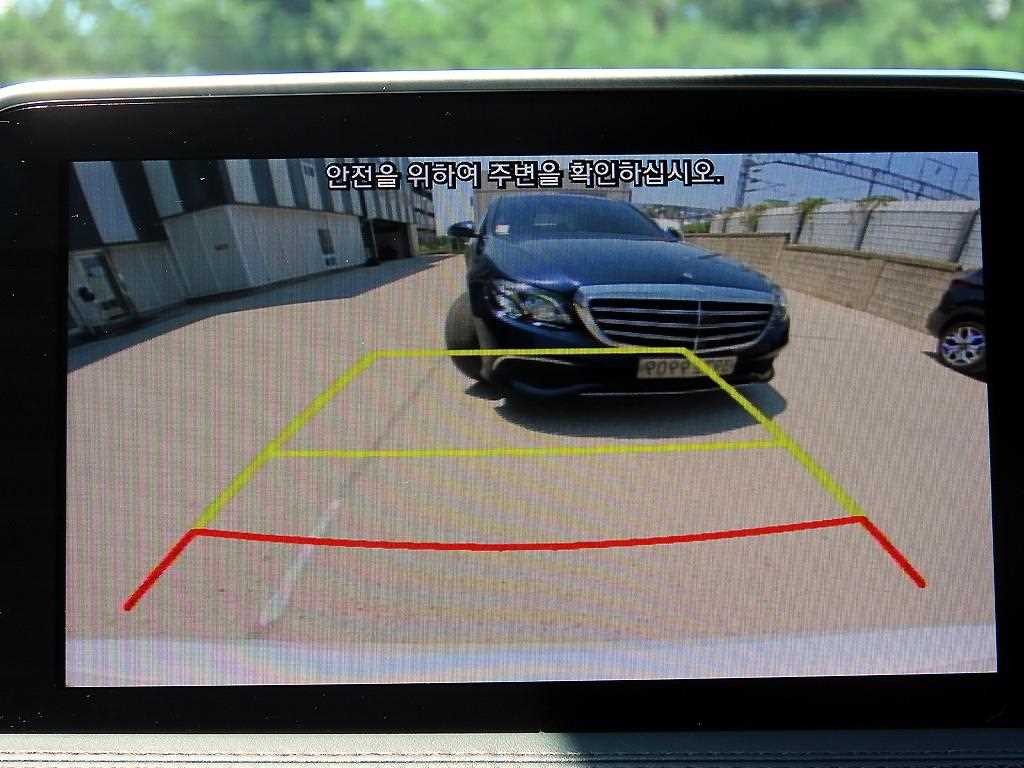 Genesis G70 2018 Blanco - Importación desde Corea - HF Imports Iquique - Foto 17