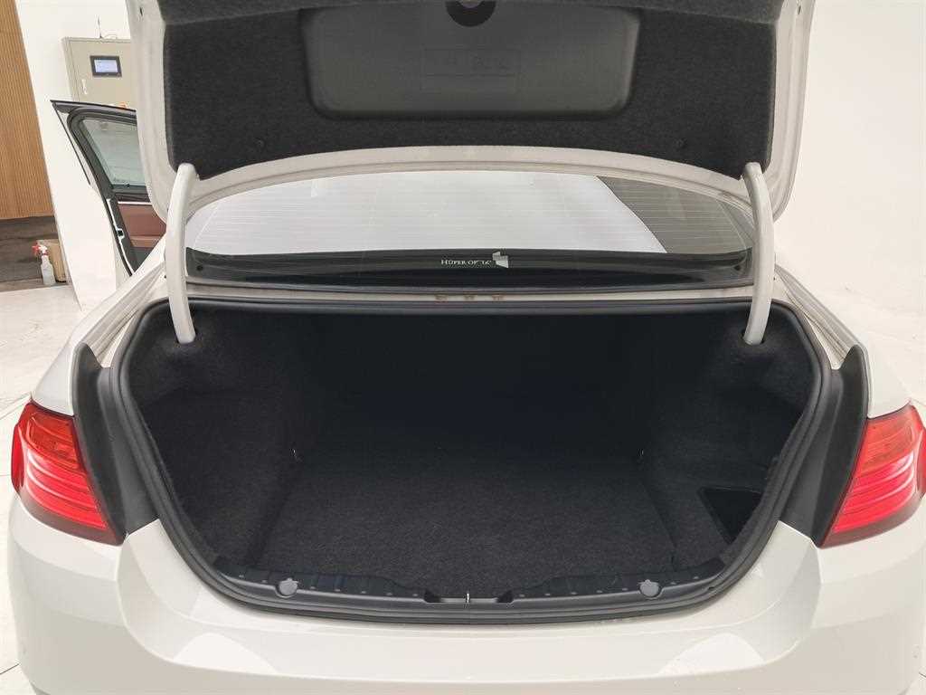BMW 5 Series 2015 Blanco - Importación desde Corea - HF Imports Iquique - Foto 19