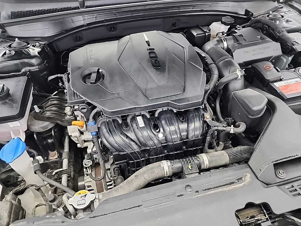 KIA K7 - Vista 7
