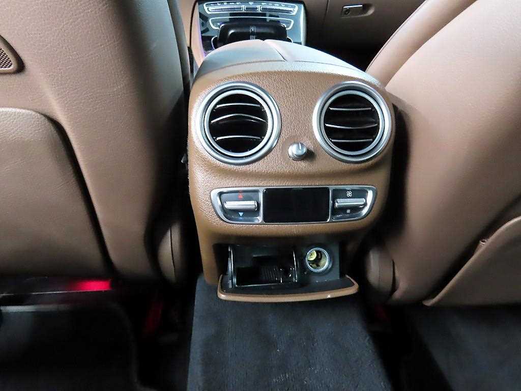 Mercedes Benz E class 2021 Blanco - Importación desde Corea - HF Imports Iquique - Foto 16