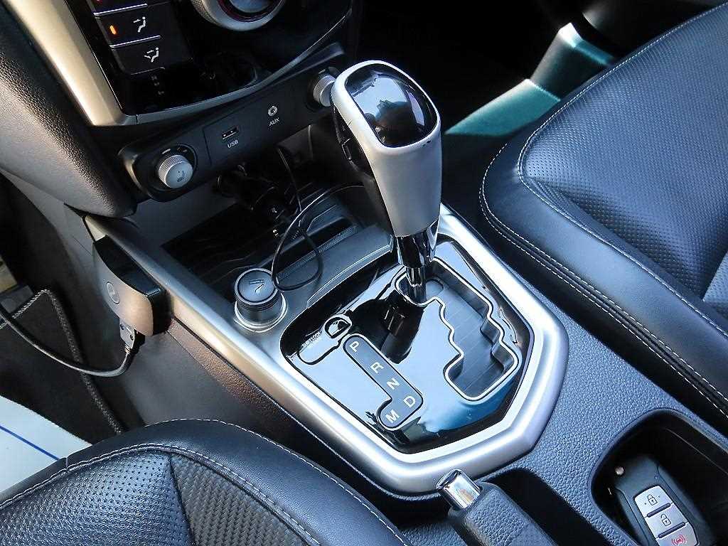 Ssangyong Tivoli - Vista 12