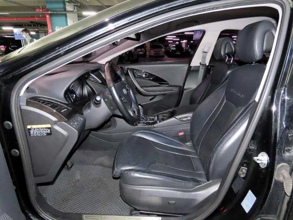 HYUNDAI Grandeur - Vista 8