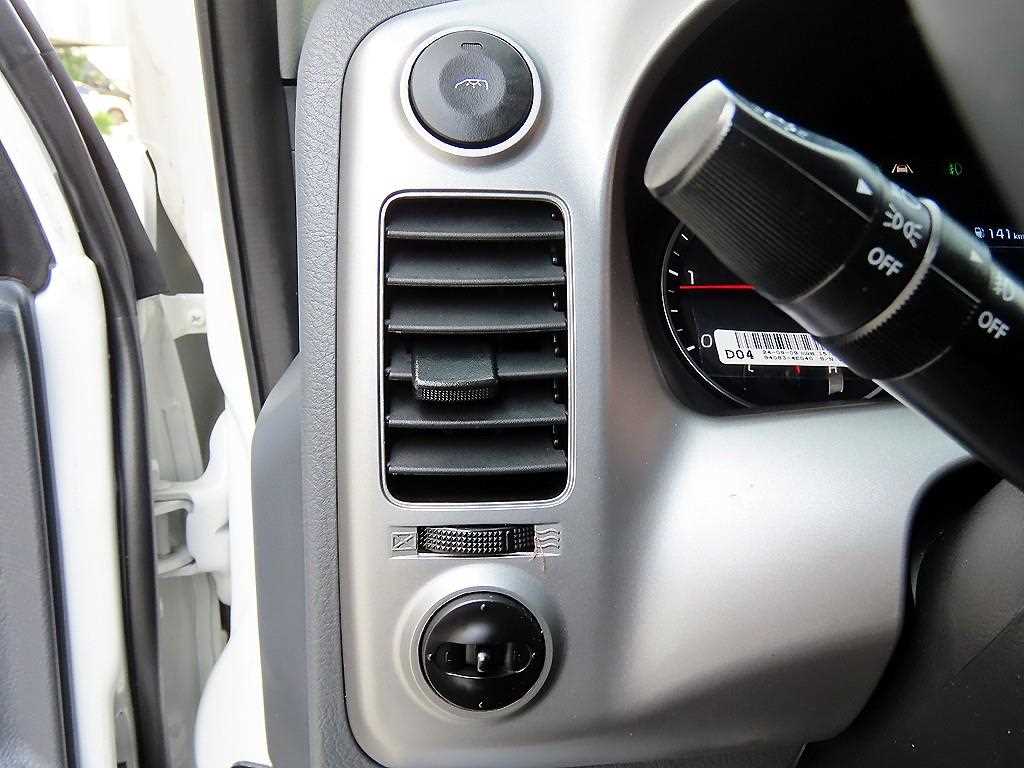 Small Truck Top_sliding tower car 2024 Blanco - Importación desde Corea - HF Imports Iquique - Foto 15