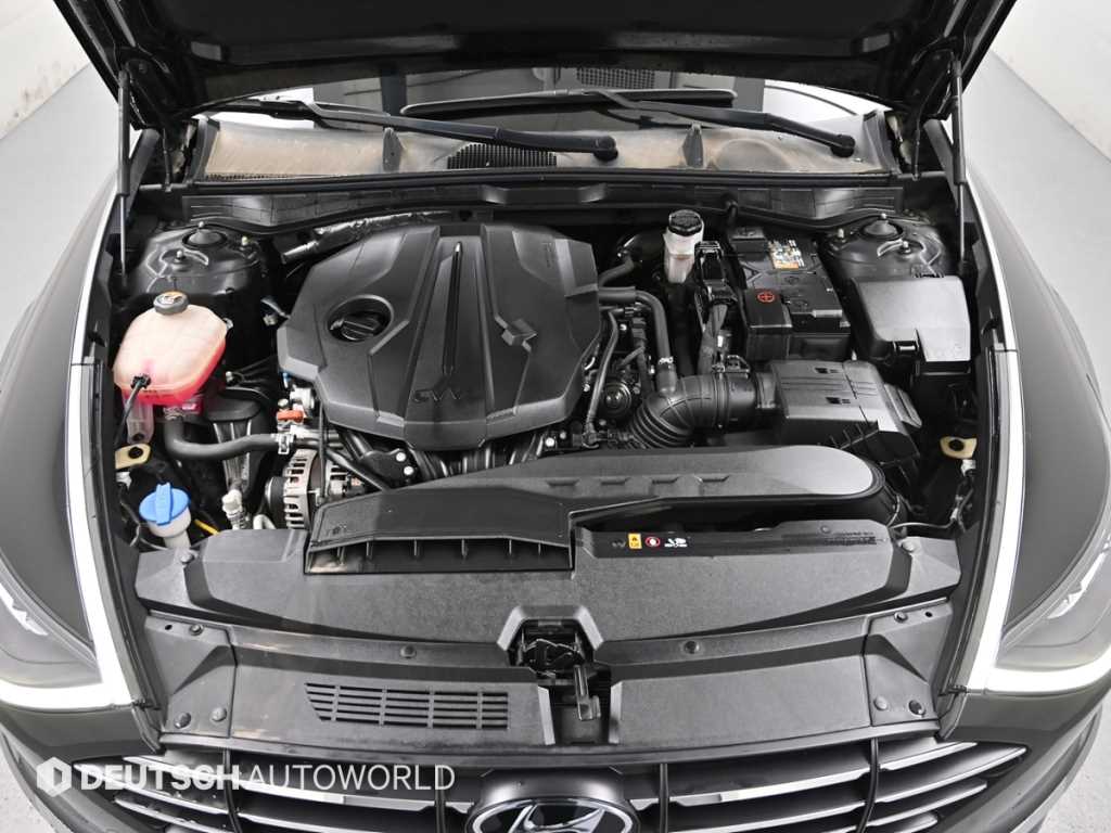 HYUNDAI Sonata - Vista 8