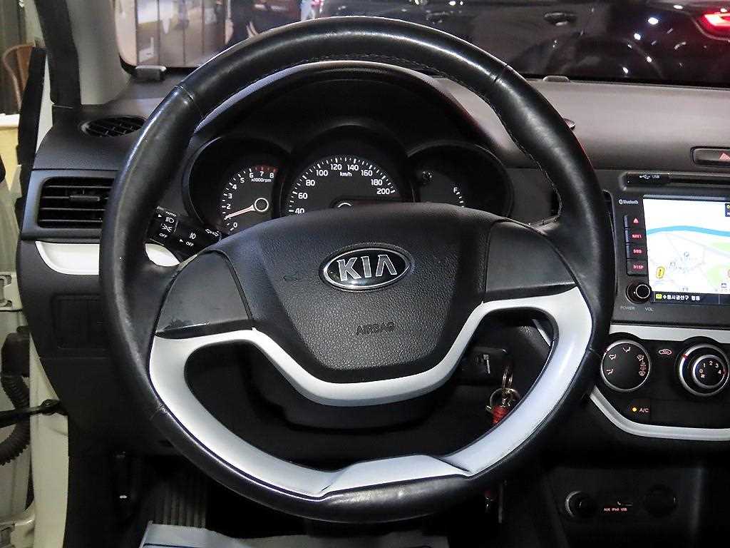 KIA Morning - Vista 10