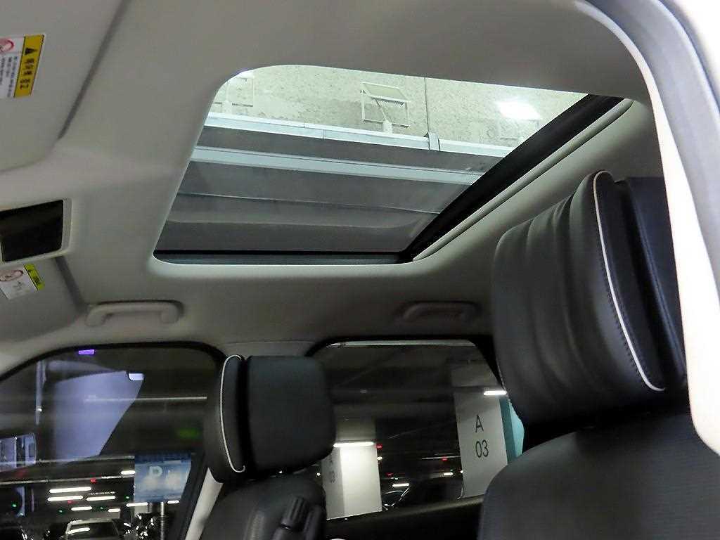 Land Rover Discovery 2018 Blanco - Importación desde Corea - HF Imports Iquique - Foto 17