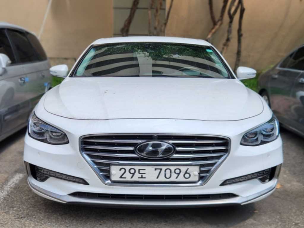 HYUNDAI Grandeur 2018 Blanco - Importación desde Corea - HF Imports Iquique - Foto 1