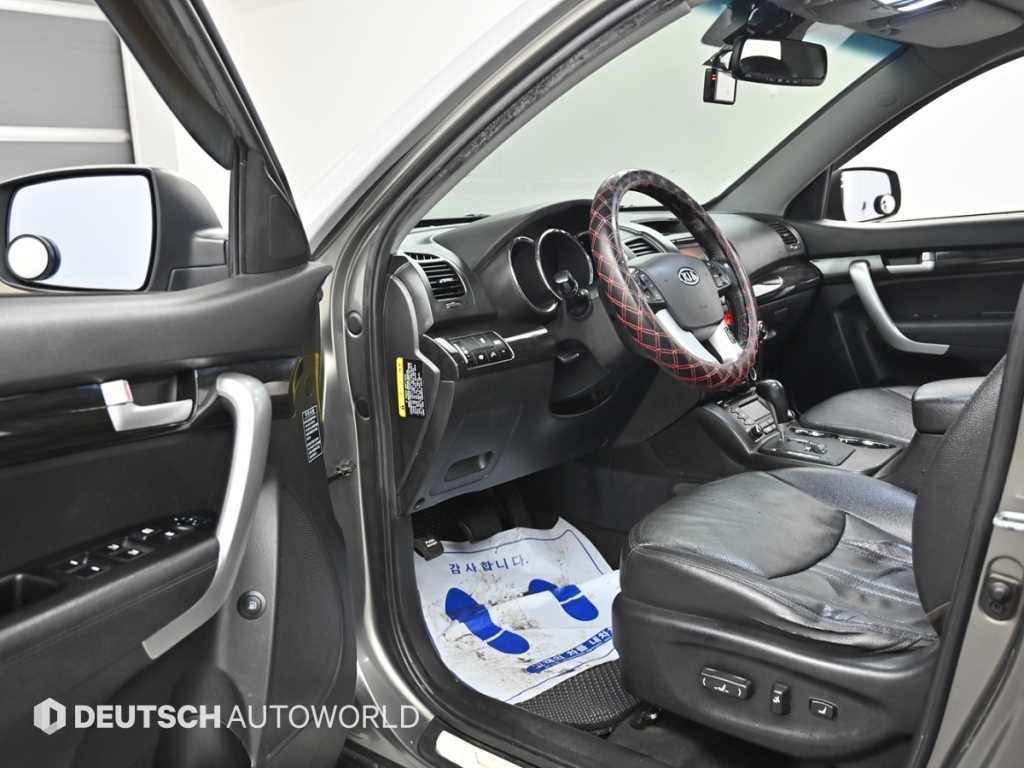 KIA Sorento 2011 Gris - Importación desde Corea - HF Imports Iquique - Foto 13