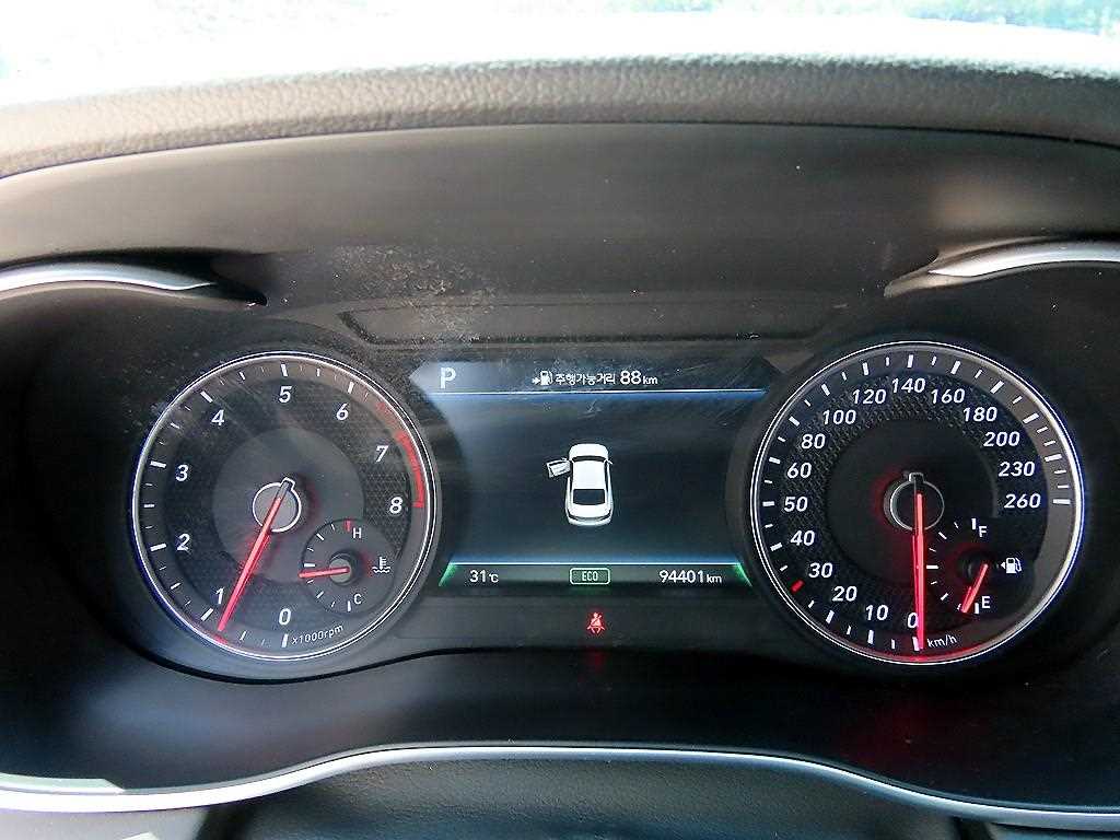 Genesis G70 - Vista 11