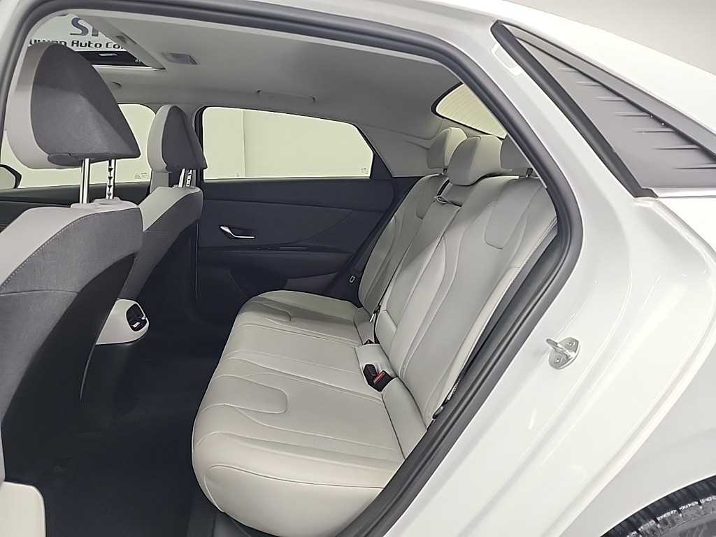 HYUNDAI Avante 2020 Blanco - Importación desde Corea - HF Imports Iquique - Foto 14