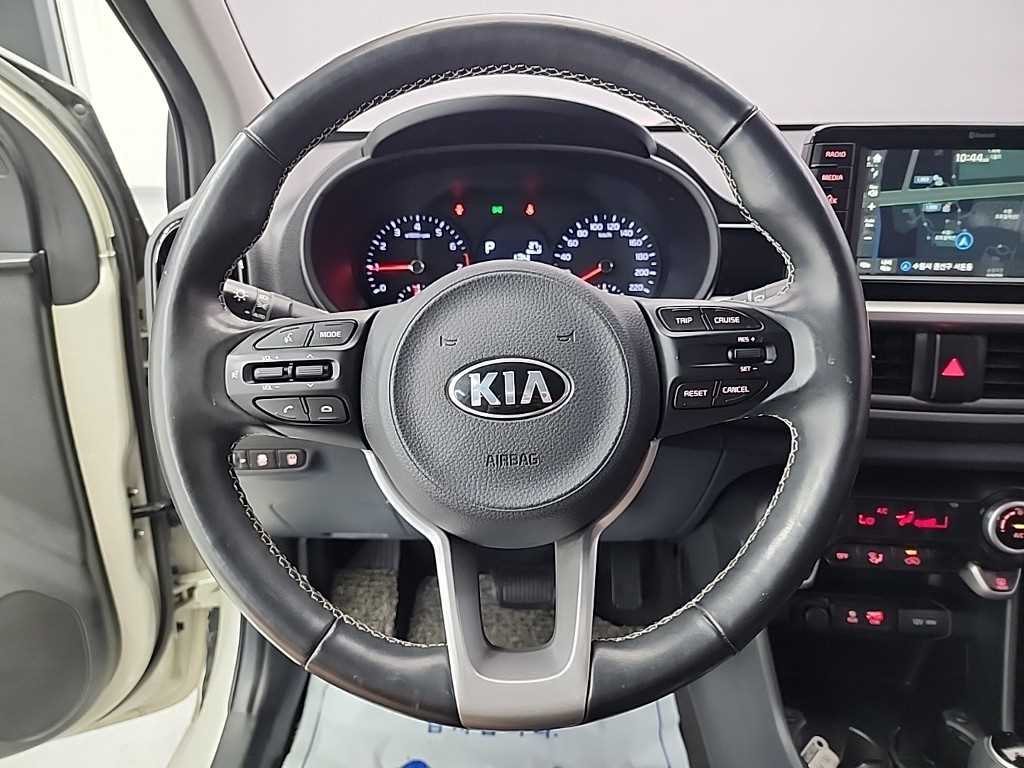 KIA Morning - Vista 11