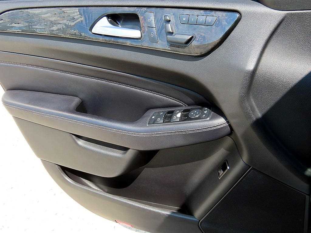 Mercedes Benz M Class 2012 Gris - Importación desde Corea - HF Imports Iquique - Foto 13