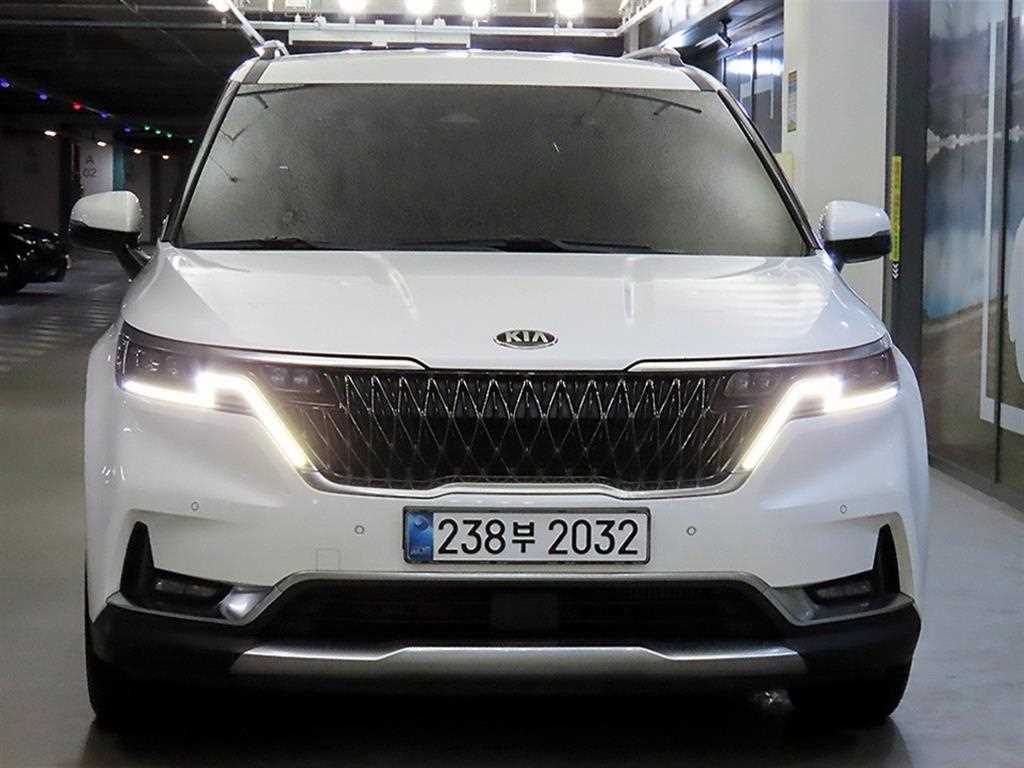KIA Carnival - Vista 2