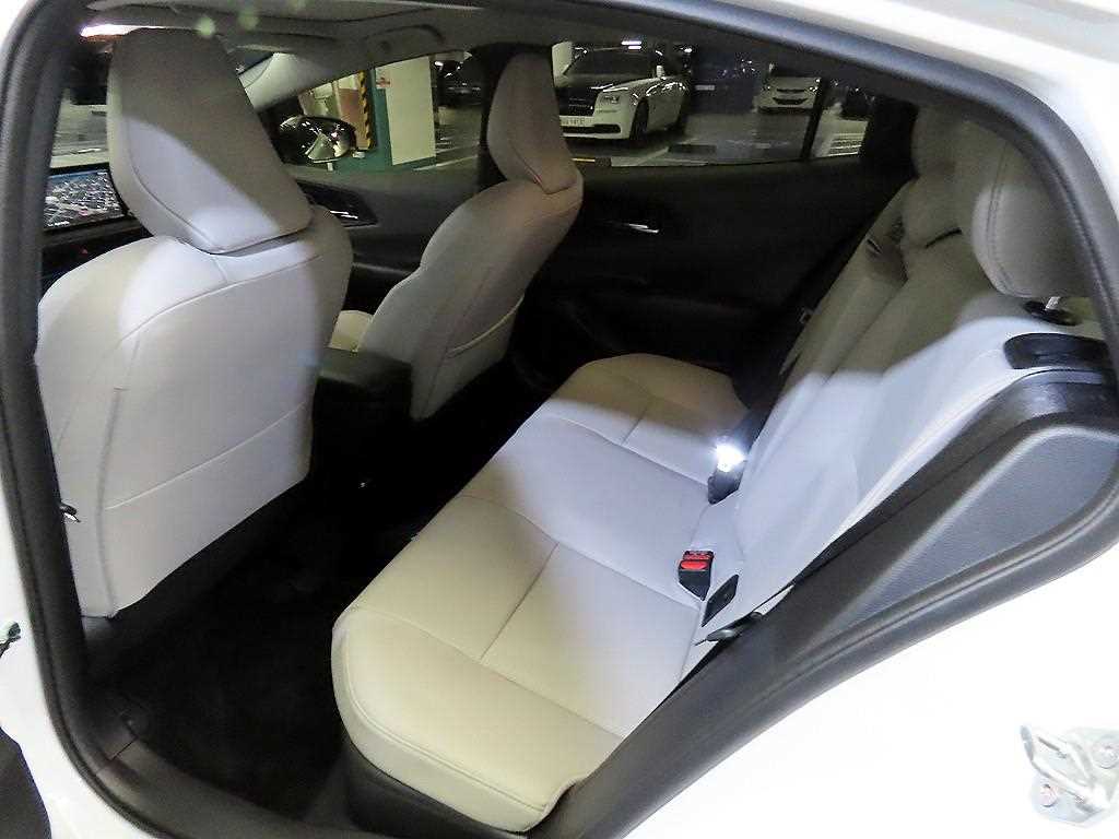 Toyota Prius - Vista 9