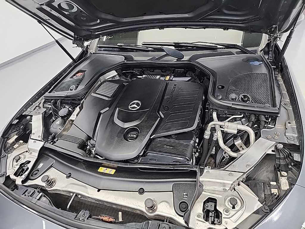 Mercedes Benz CLS Class - Vista 7