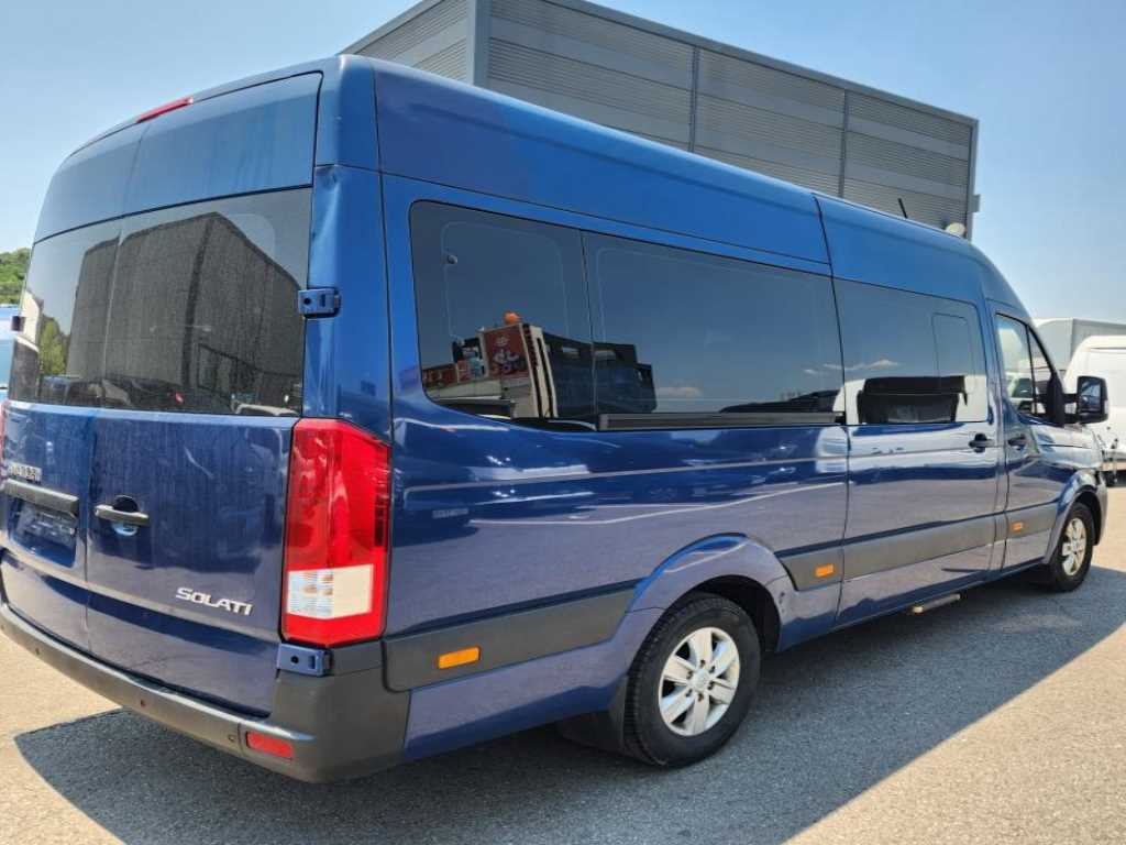 HYUNDAI Solati - Vista 3