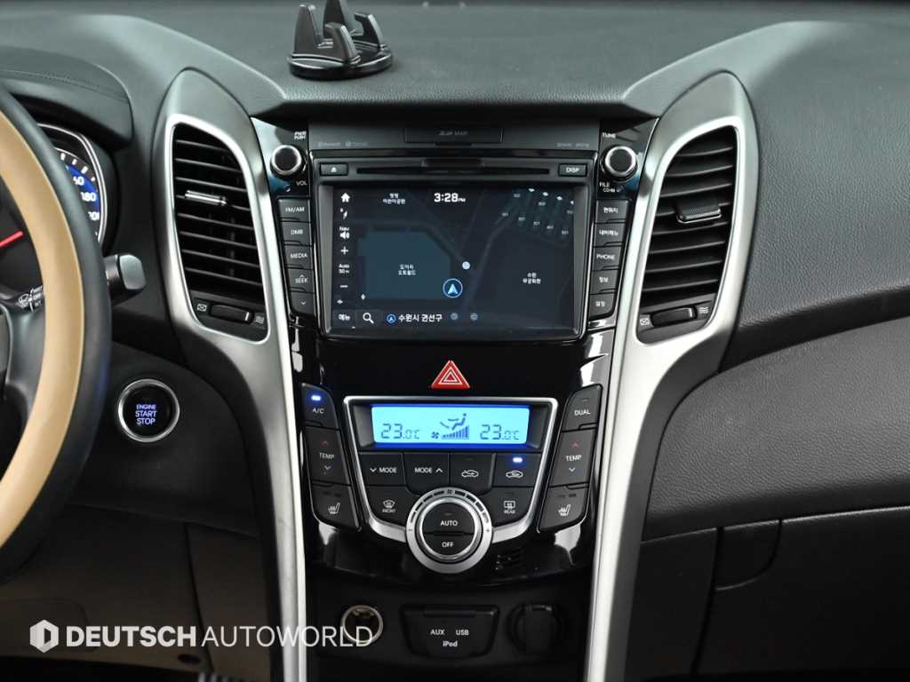 HYUNDAI i30 2015 Blanco - Importación desde Corea - HF Imports Iquique - Foto 16