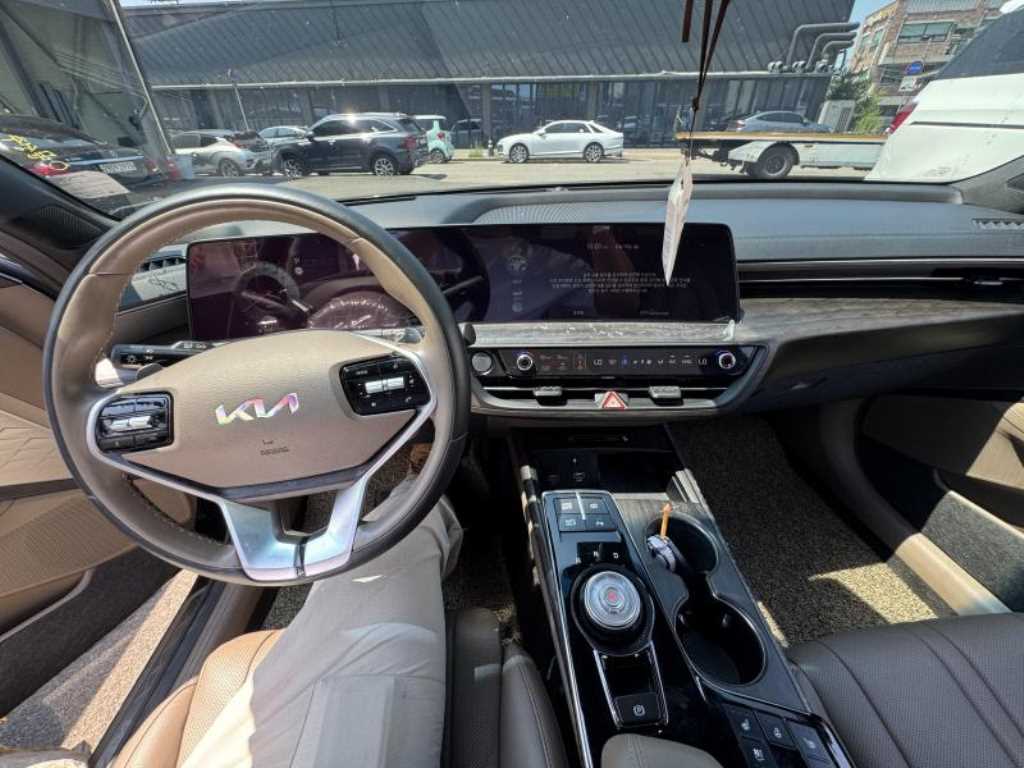KIA K8 - Vista 9