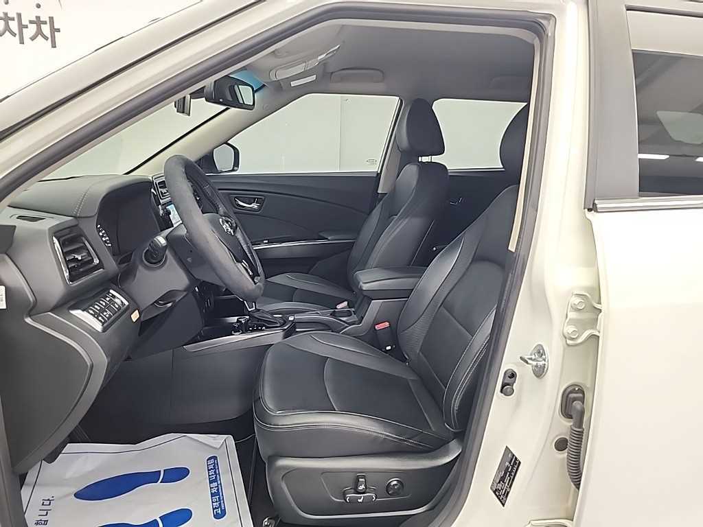 Ssangyong Tivoli 2020 Blanco - Importación desde Corea - HF Imports Iquique - Foto 13