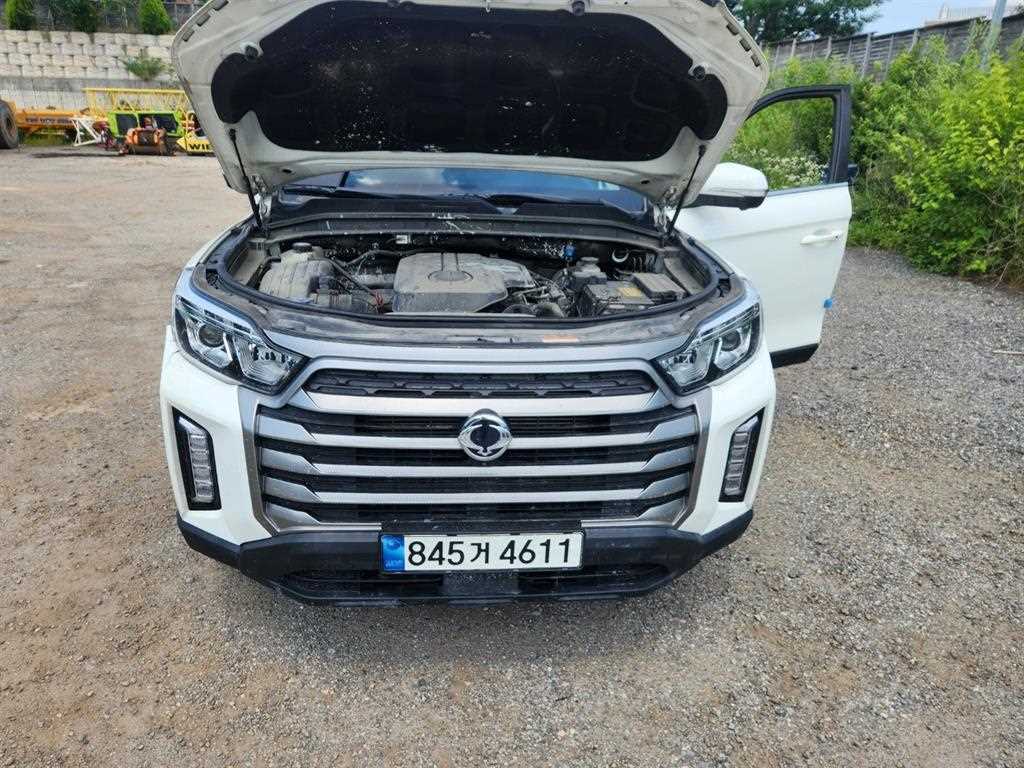 Ssangyong Rexton 2021 Blanco - Importación desde Corea - HF Imports Iquique - Foto 1