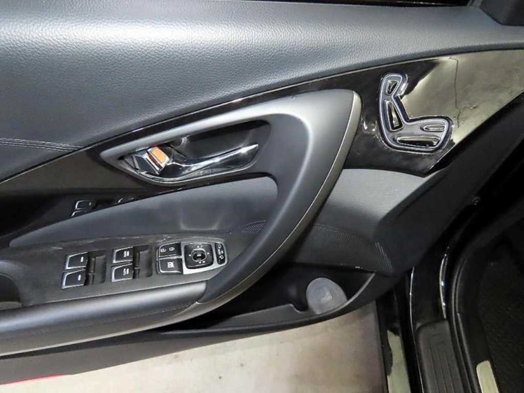 HYUNDAI Grandeur 2016 Negro - Importación desde Corea - HF Imports Iquique - Foto 15