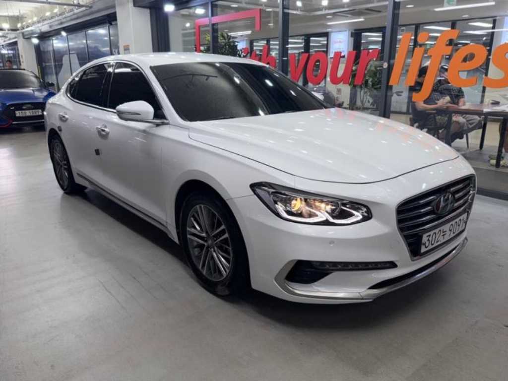 HYUNDAI Grandeur - Vista 2