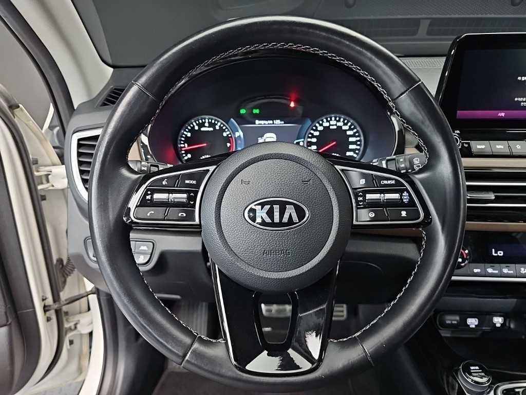 KIA Seltos - Vista 11